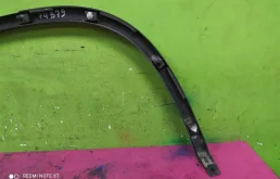 Расширитель арок задний левый для Volkswagen Tiguan 2011 года на фотографиях