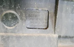 Накладка на дверь передняя левая для Volkswagen Touareg на фотографиях