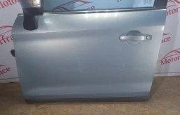 Дверь передняя левая для Ford Kuga 2008 года на фотографиях