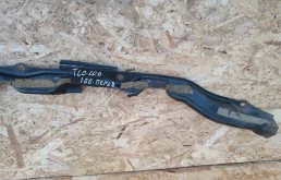 Бампер для Toyota Land Cruiser 1998 года на фотографиях