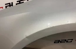 Крылья для Volkswagen Passat 2004 года на фотографиях