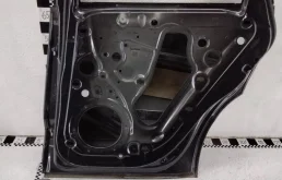 Дверь задняя правая для Porsche Macan на фотографиях