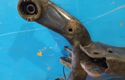 Задний подрамник для Nissan Murano 2011 года на фотографиях