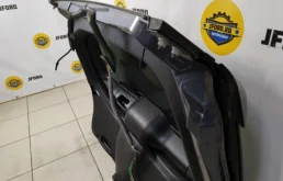 Крышка багажника для Ford Kuga 2011 года на фотографиях