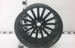 Диск колесный литой для Audi A5 2020 года на фотографиях