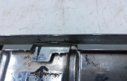 Накладка заднего бампера правая для Volkswagen Touareg 2011 года на фотографиях