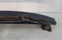 Усилитель заднего бампера для Volkswagen Tiguan 2013 года на фотографиях