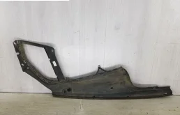 Замок капота для BMW 5er 2015 года на фотографиях