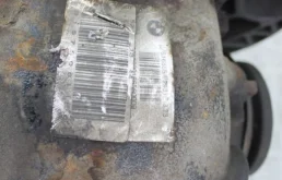 Редуктор переднего моста для BMW 5er 2009 года на фотографиях