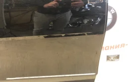 Дверь задняя правая для Mercedes-Benz C class 2010 года на фотографиях