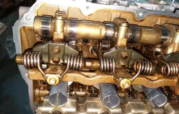 Двигатель без навесного для BMW 5er 2006 года на фотографиях