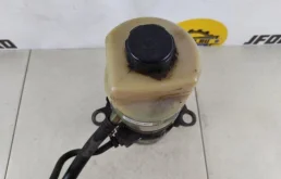 Электроусилитель руля для Ford Focus 2008 года на фотографиях