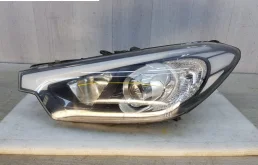 Фара левая для Kia Cerato 2014 года на фотографиях