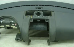 Торпедо (в сборе) для Volkswagen Touareg 2008 года на фотографиях