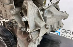 Двигатель для Mercedes-Benz C class 2008 года на фотографиях