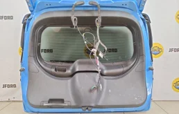 Дверь багажника для Ford Kuga 2012 года на фотографиях