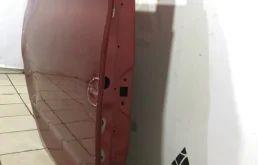 Дверь задняя правая для Hyundai Solaris 2011 года на фотографиях