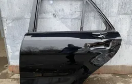 Дверь задняя левая в цвет черный 197 для Mercedes-Benz GLE class W166 2015-2018