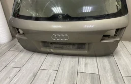 Крышка багажника для Audi A4 2005 года на фотографиях