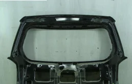 Дверь багажника для Opel Astra 2005 года на фотографиях