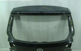 Крышка багажника для Volkswagen Tiguan 2012 года на фотографиях