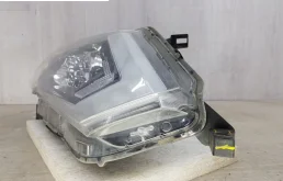 Фонарь правый для Nissan X-Trail 2021 года на фотографиях