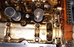 Двигатель без навесного для BMW 5er 2006 года на фотографиях