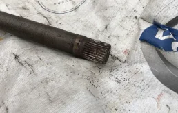 Привод передний правый для Volvo XC70 2014 года на фотографиях