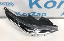 Фара правая для Kia Cerato 2017 года на фотографиях