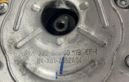 Пневмостойка задняя правая для Mercedes-Benz S class 2017 года на фотографиях