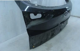 Дверь багажника для Hyundai Tucson 2021 года на фотографиях