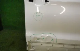 Двери для Nissan Qashqai 2014 года на фотографиях