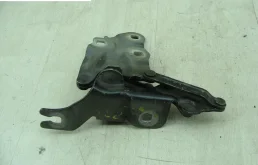 Петля капота правая для BMW X3 2015 года на фотографиях