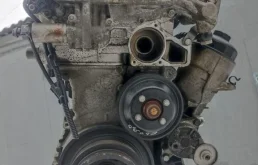 Двигатель для BMW 3er 2002 года на фотографиях