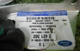 Петля капота правая для Ford Transit на фотографиях