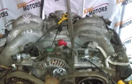 Двигатель для Subaru Legacy 2004 года на фотографиях