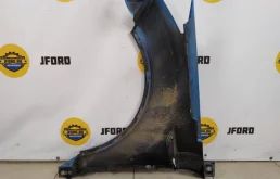 Крылья для Ford Kuga 2008 года на фотографиях