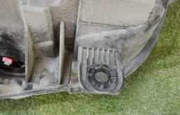 Фара ксенон правая для BMW X3 2010 года на фотографиях