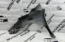 Крыло правое для Toyota Avensis 2018 года на фотографиях