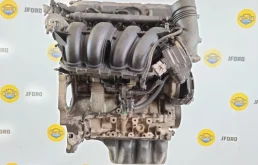 Двигатель для Citroen C4 2005 года на фотографиях