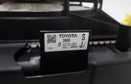 Кассета радиаторов для Toyota RAV4 2018 года на фотографиях