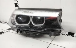 Фара ксенон правая для BMW 5er 2018 года на фотографиях