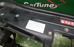 Усилитель переднего бампера для Mercedes-Benz S class 2011 года на фотографиях