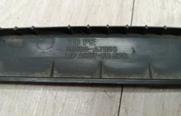 Отбойник капота для Kia Cerato 2018 года на фотографиях