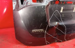 Дверь багажника для Toyota RAV4 2014 года на фотографиях