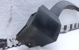 Расширитель арок передний правый для Toyota RAV4 2018 года на фотографиях