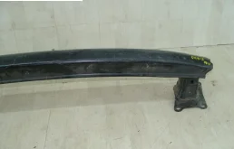 Усилитель заднего бампера для Skoda Octavia 2012 года на фотографиях