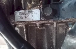 Двигатель без навесного для BMW 5er 2000 года на фотографиях