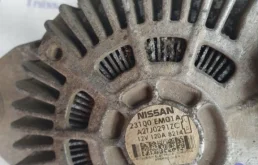 Генератор для Nissan Tiida 2011 года на фотографиях