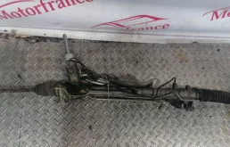 Рулевая рейка для Ford Focus 2000 года на фотографиях